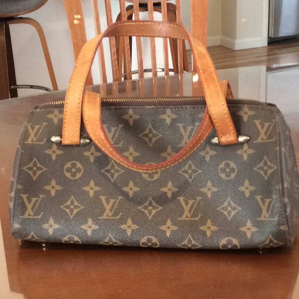 Vintage Louis Vuitton purse